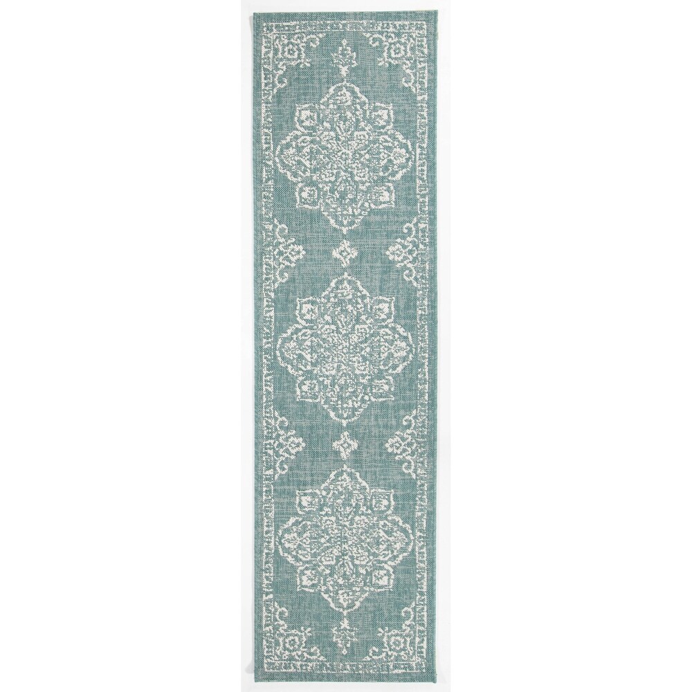 Ridha Medallion Indoor/Outdoor Area Rug