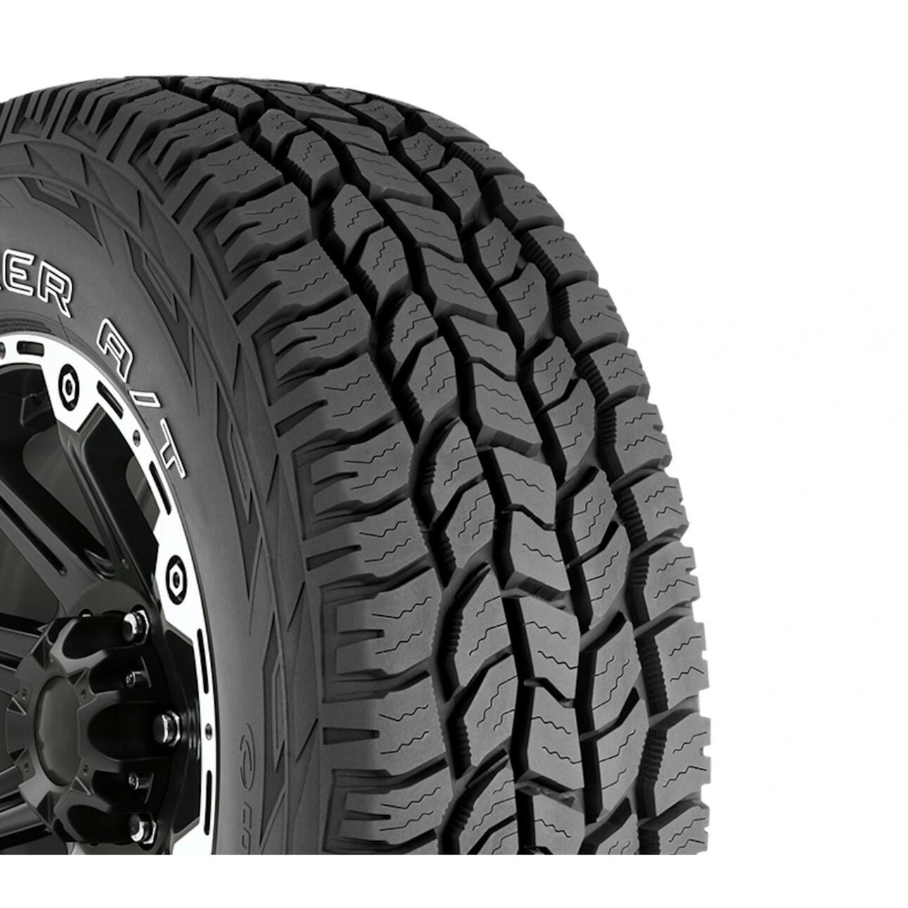 Cooper Discoverer A/T All-Season 235/75R15 105T Tire