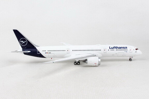 GeminiJets GJ2046 Gemini Lufthansa 787 9 1/400 Reg...