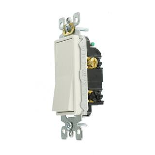 Leviton Decora 15 Amp 3-Way Specialty Light Switch White (10-Pack) M52-05603-0WM