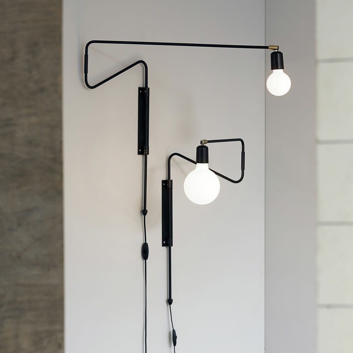 Swing Wall Lamp