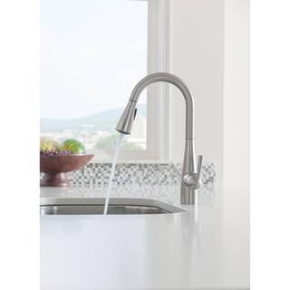 MOEN Essie Single-Handle Pull-Down Sprayer Kitchen Faucet with Reflex and Power Clean in Spot Resist Stainless 87014SRS