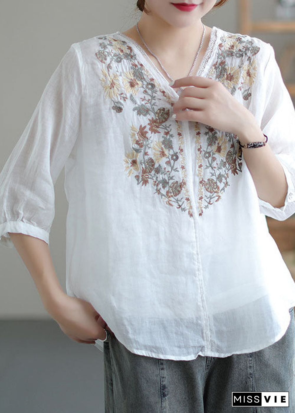 Women White V Neck Embroideried Linen Blouse Tops Half Sleeve