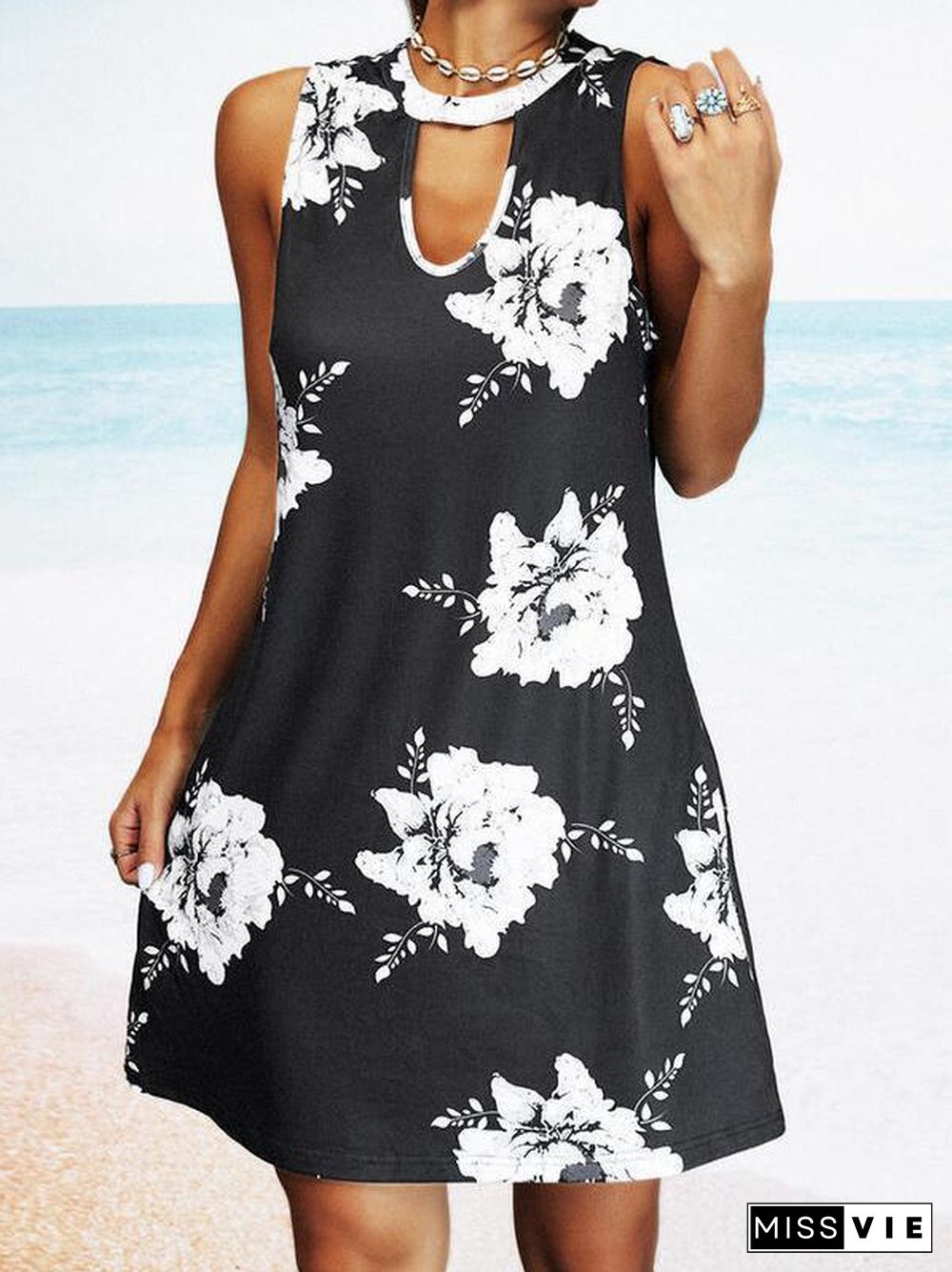 Women's Scoop Neck Sleeveless Printed Midi Dress