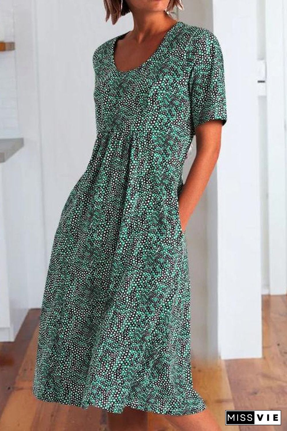 Scoop Neck Dots Printed Midi Dress