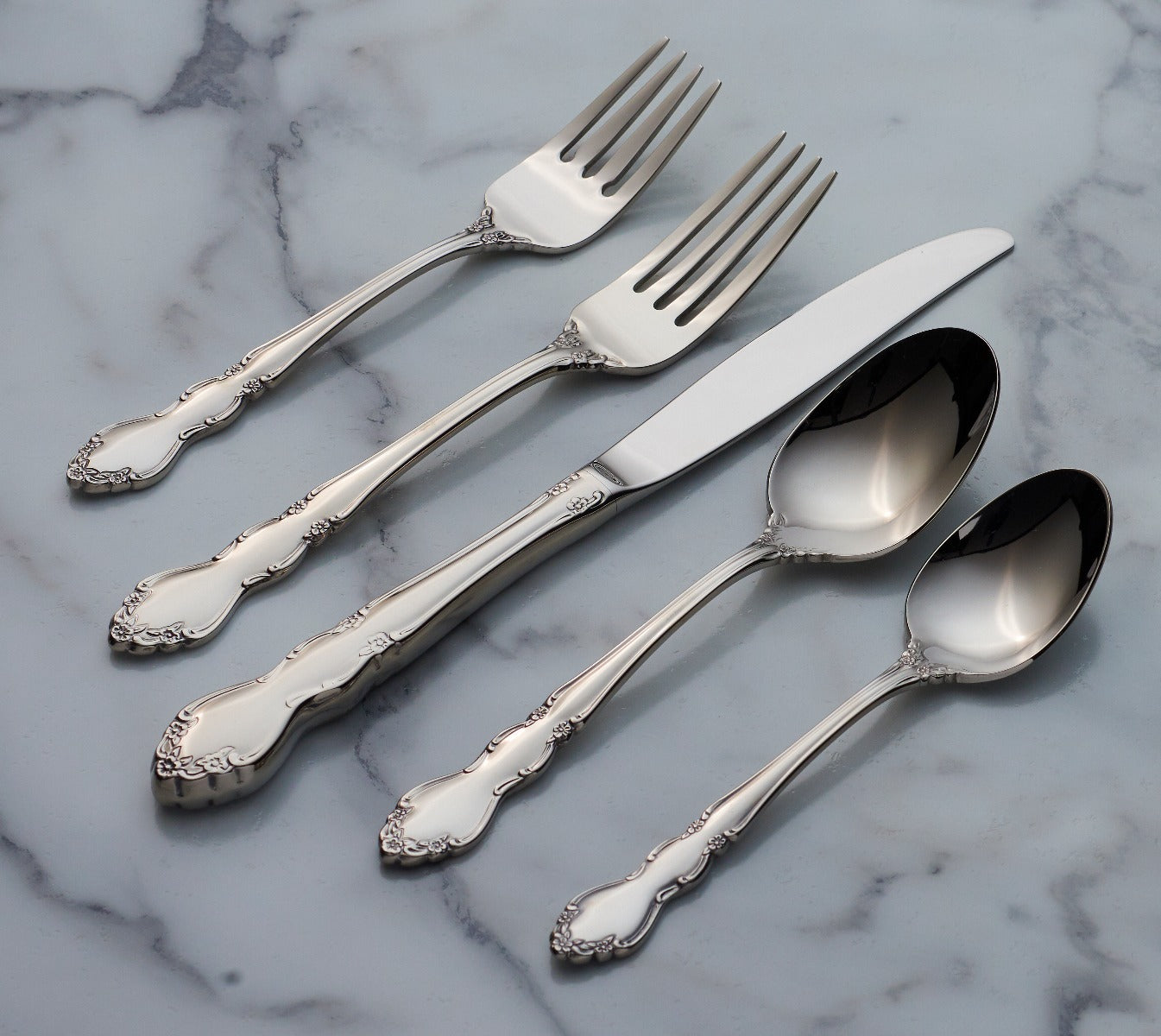 Dover 5 Piece Fine Flatware Place Setting