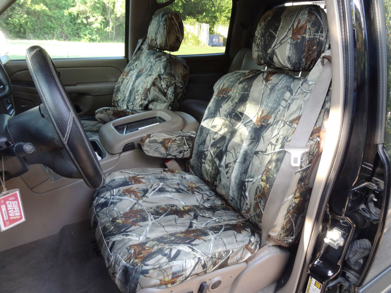 C1999 2003-2007 Chevy Silverado， Avalanche and GMC Sierra Front Captain Chairs With Electric Seats in Seats in MC2C Camouflage Endura