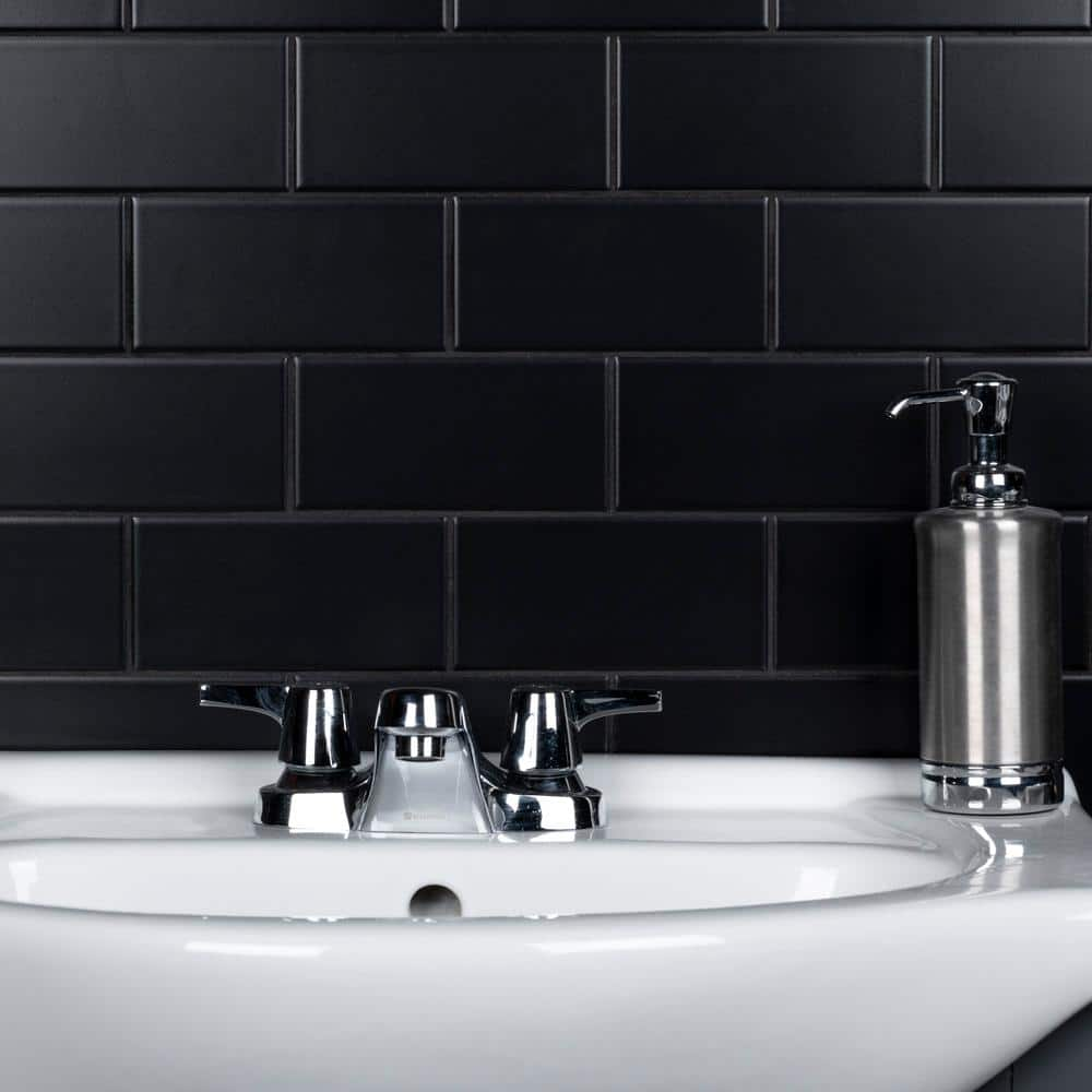 Merola Tile Crown Heights 3 in. x 6 in. Matte Black Ceramic Wall Tile (6.03 sq. ft. Case) WEB3CHMB