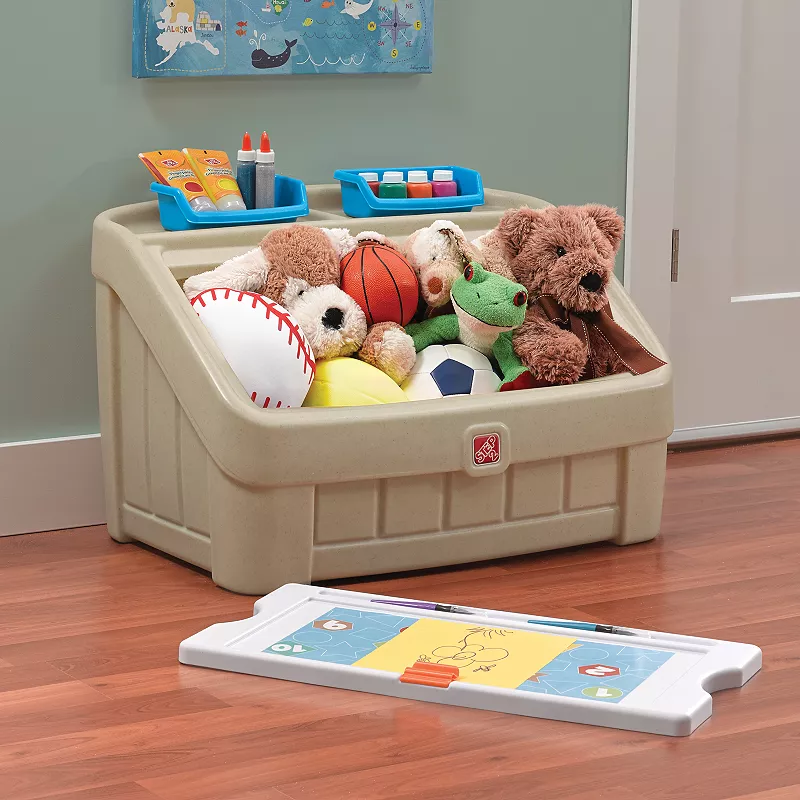 Step2 2-in-1 Toy Box and Art Lid