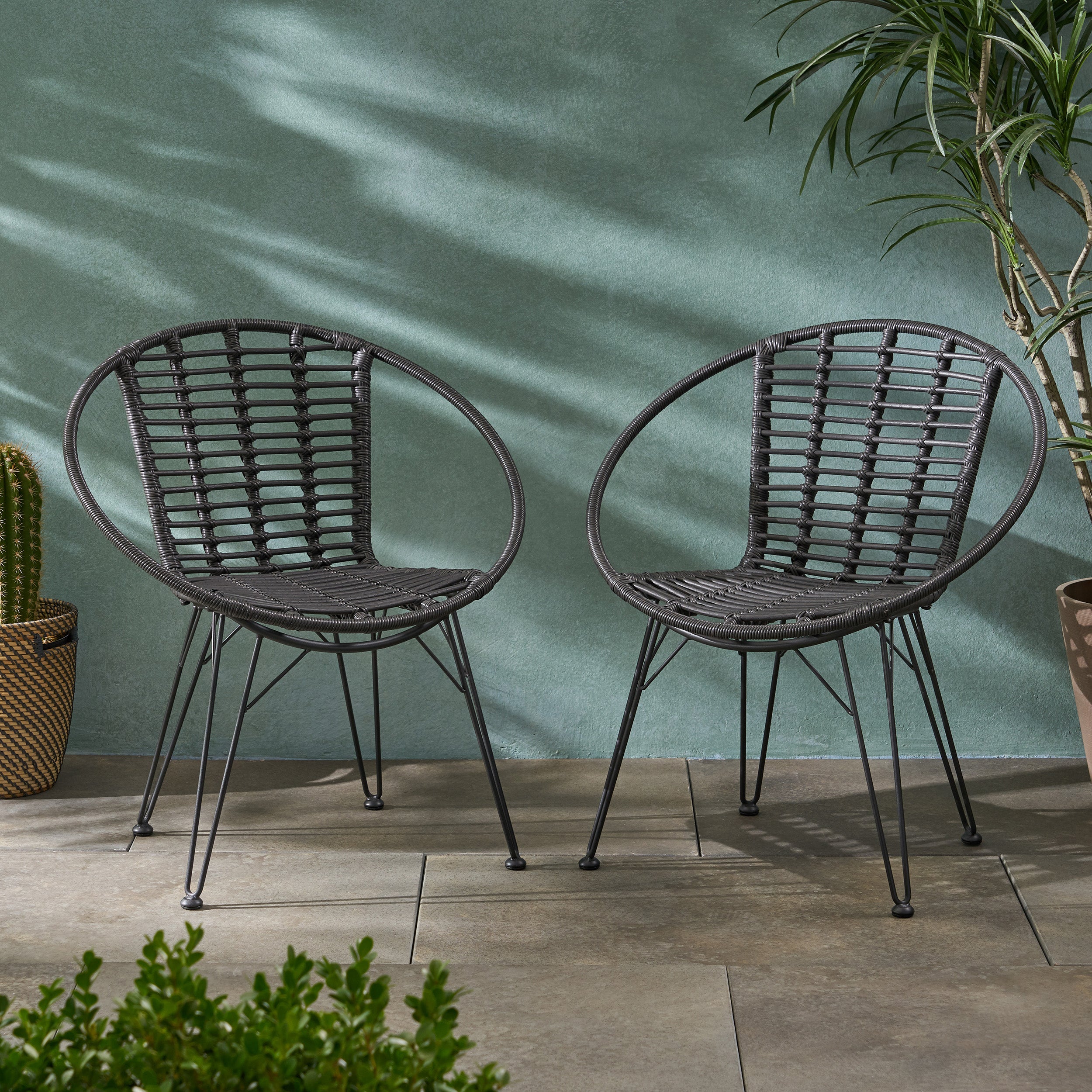 Winnie Outdoor Wicker Dining Chairs (Set of 2)