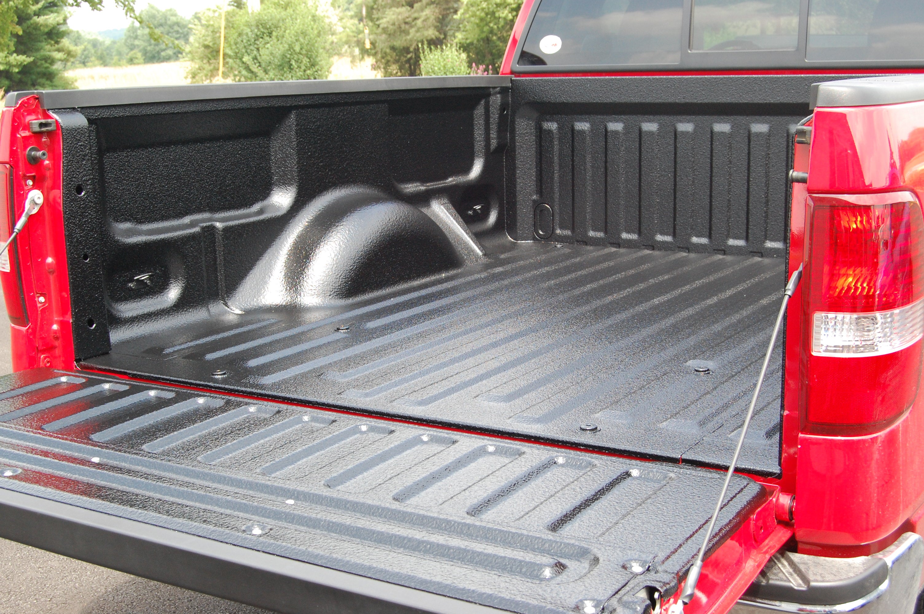 Al's Liner One GallonTruck Bed Liner Kit-Black