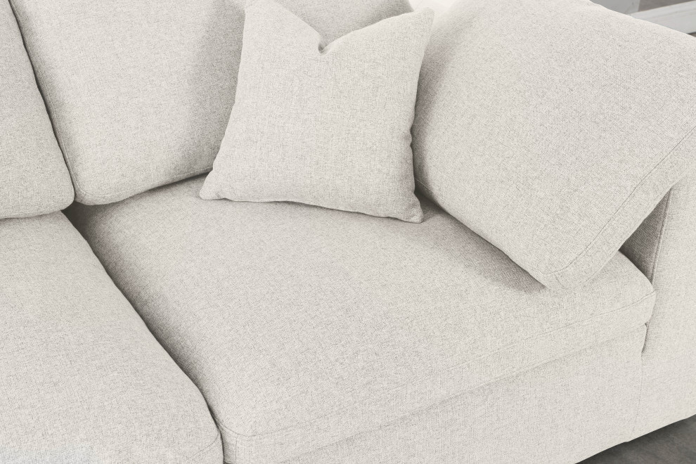 Serene Linen Textured Fabric Deluxe Comfort U Shaped Modular Sesctional   Transitional   Sectional Sofas   by Meridian Furniture  Houzz