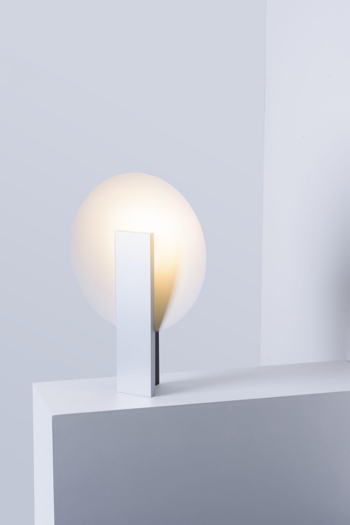 Orbe Table Lamp