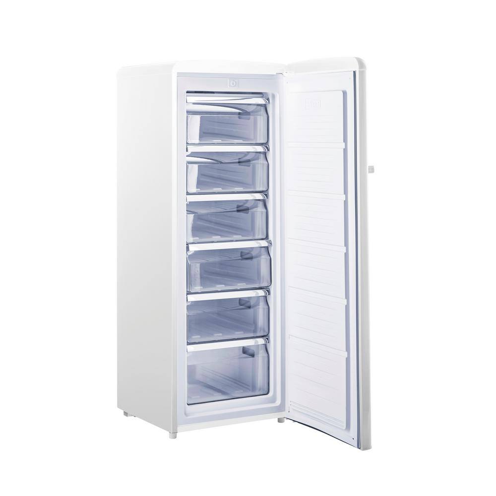 Unique Appliances Classic Retro 5.5 cu. ft. Manual Defrost Retro Upright Freezer in Marshmallow White ENERGY STAR UGP-175L W AC