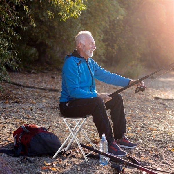 Portable Folding Stools with 330lbs Capacity， Sturdy Frame Bar Stools