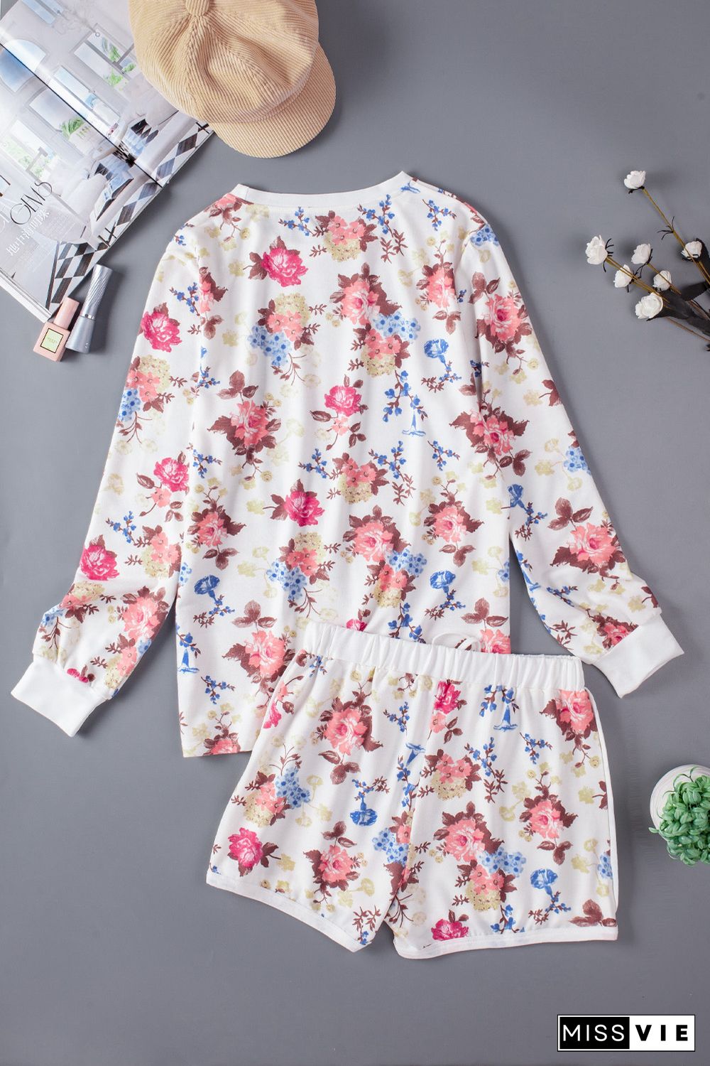 Floral Print Long Sleeve Top and Elastic Waist Shorts Set