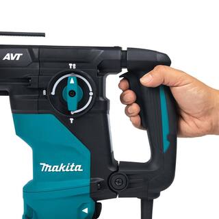 Makita 1-316 in. Rotary Hammer HR3011FCK