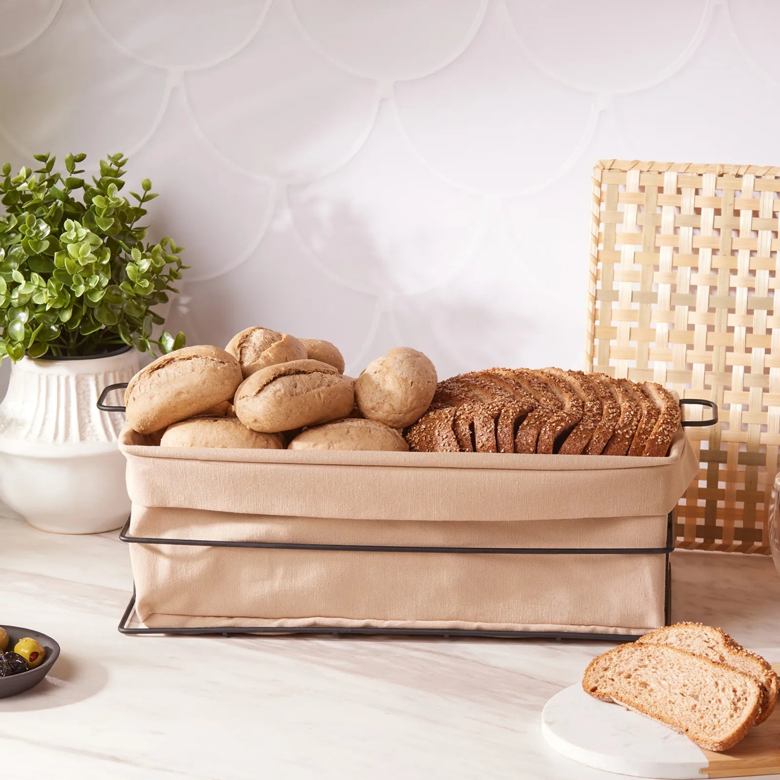 Karaca Fonte Cream Large Bread Box 153.03.06.6797