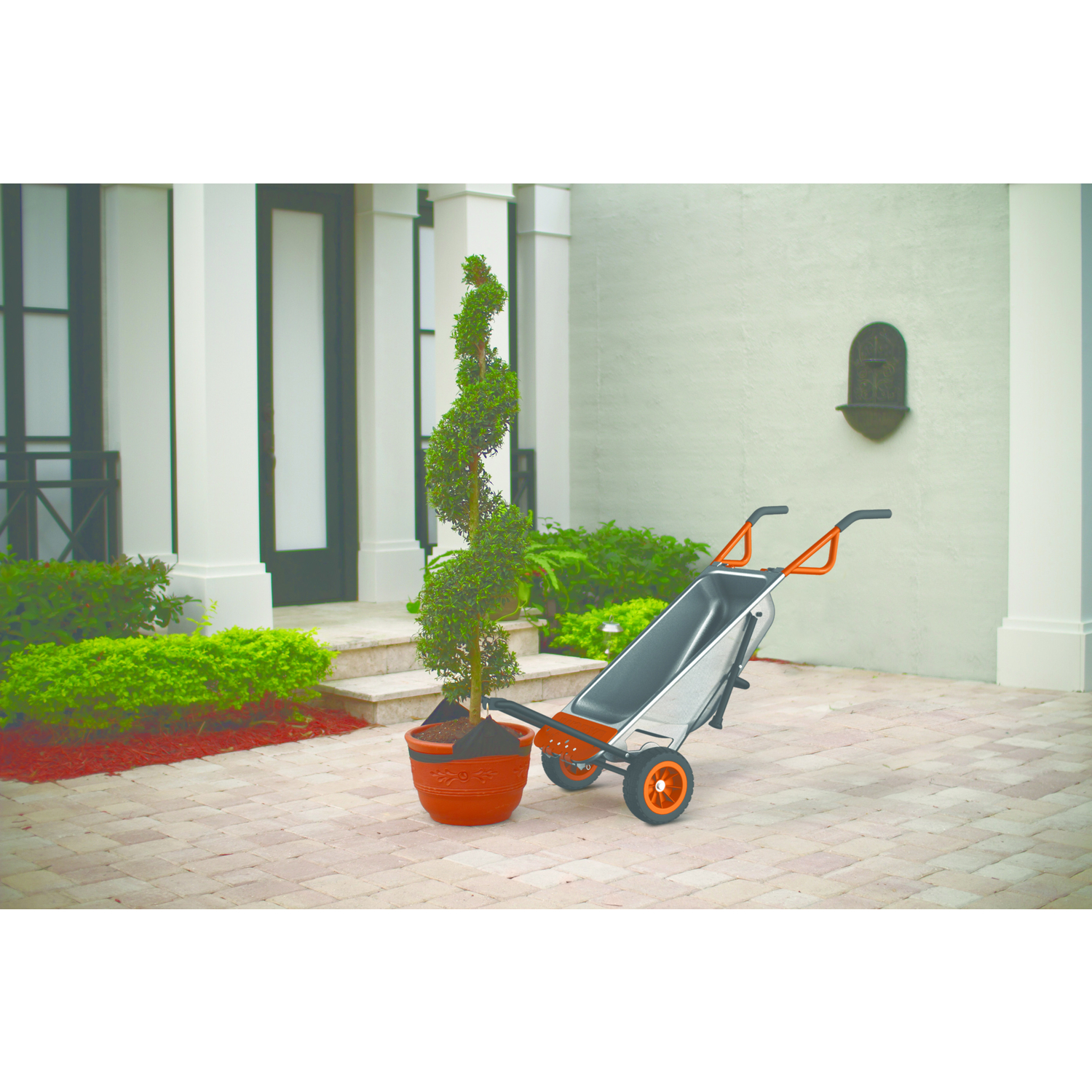 Worx Aerocart Steel Wheelbarrow