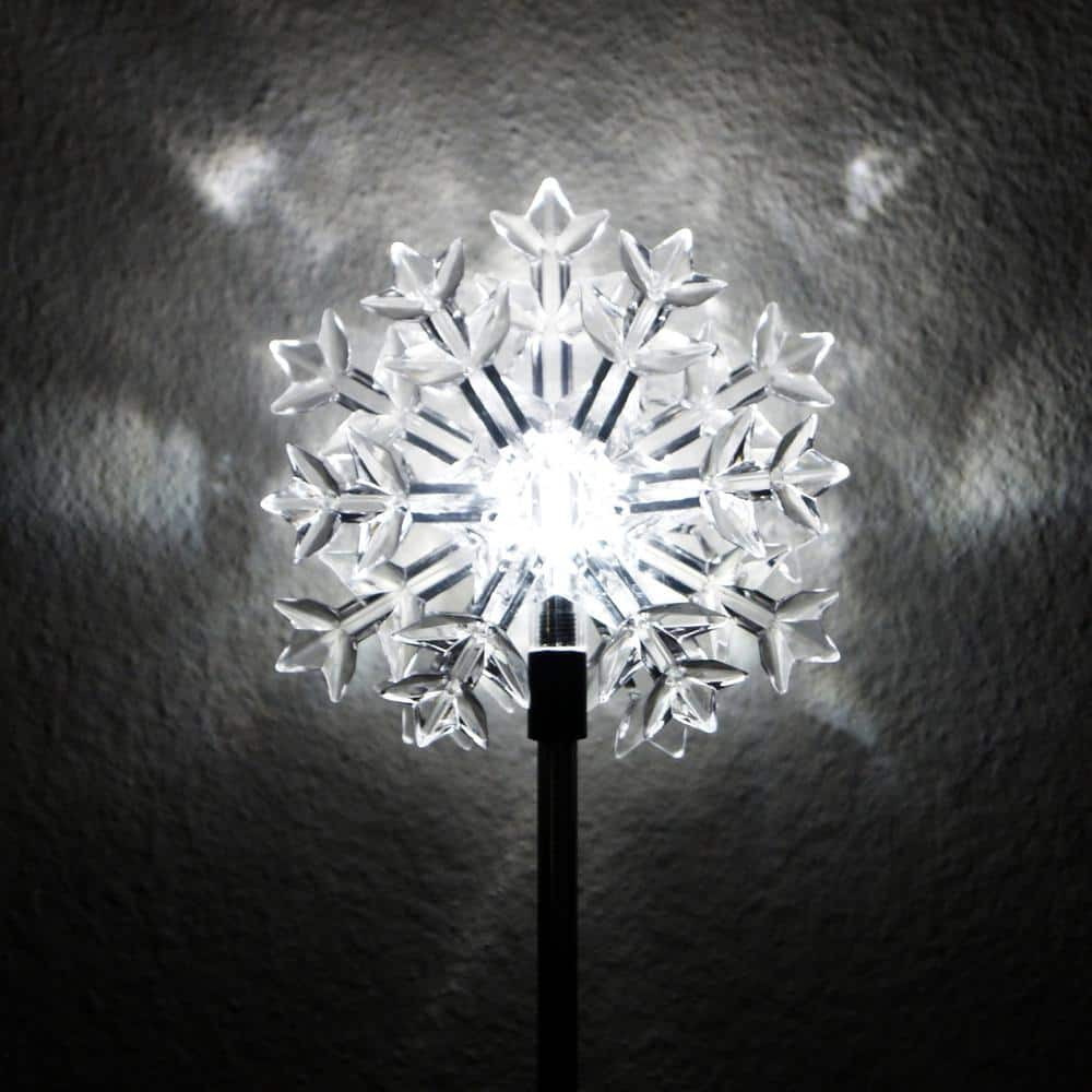 Alpine Corporation 33 in. Tall White Solar Snowflake Garden Stake with Cool LED Light (Set of 2) SLC131SLR-WT-2