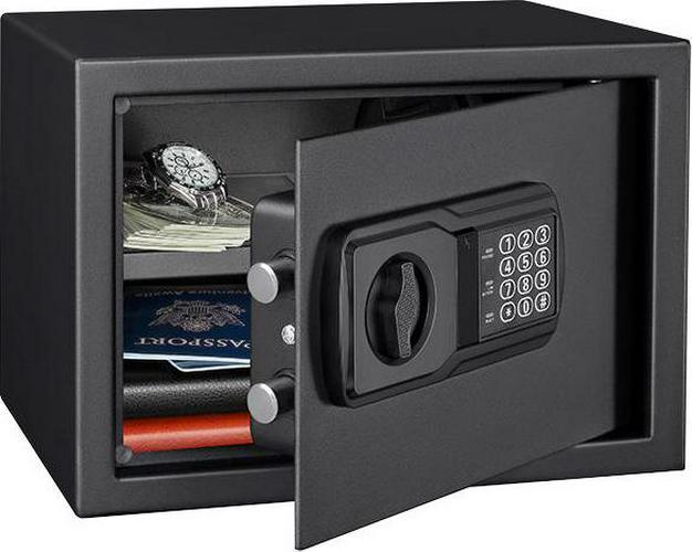 Pen + Gear Safes Model 44E20 with Electronic Lock， Backup Key， 1 Shelf， Black