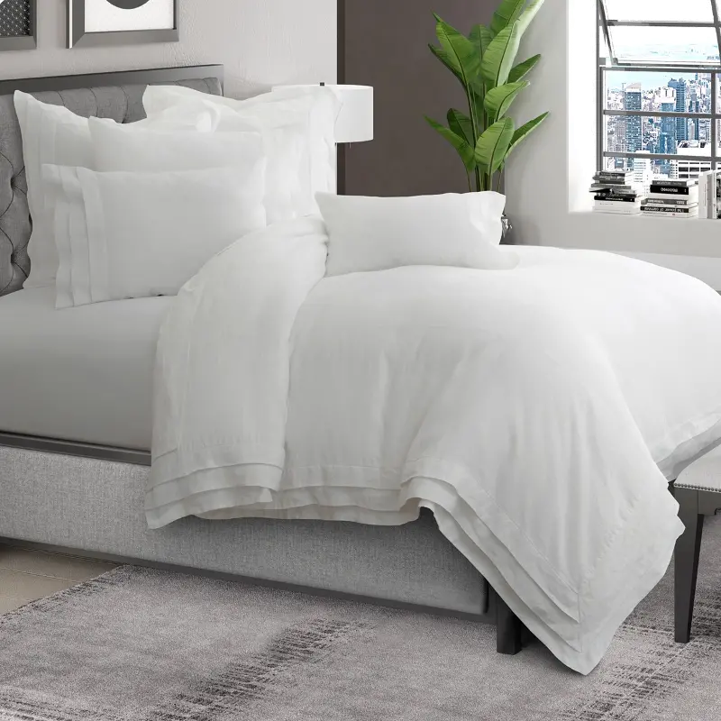 Addison White 6 Piece Queen Bedding Collection