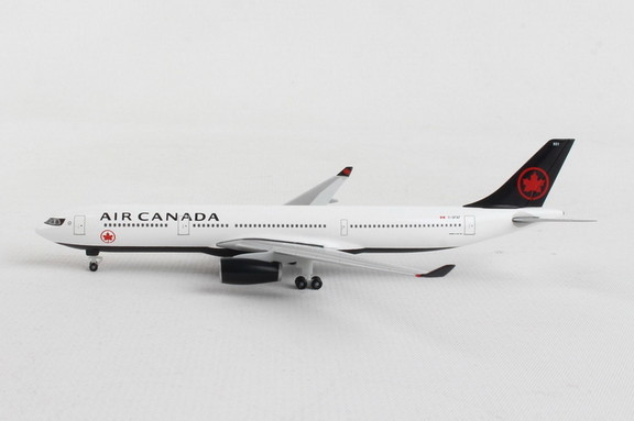 Herpa Air Canada A330 300 1/500  HE534116