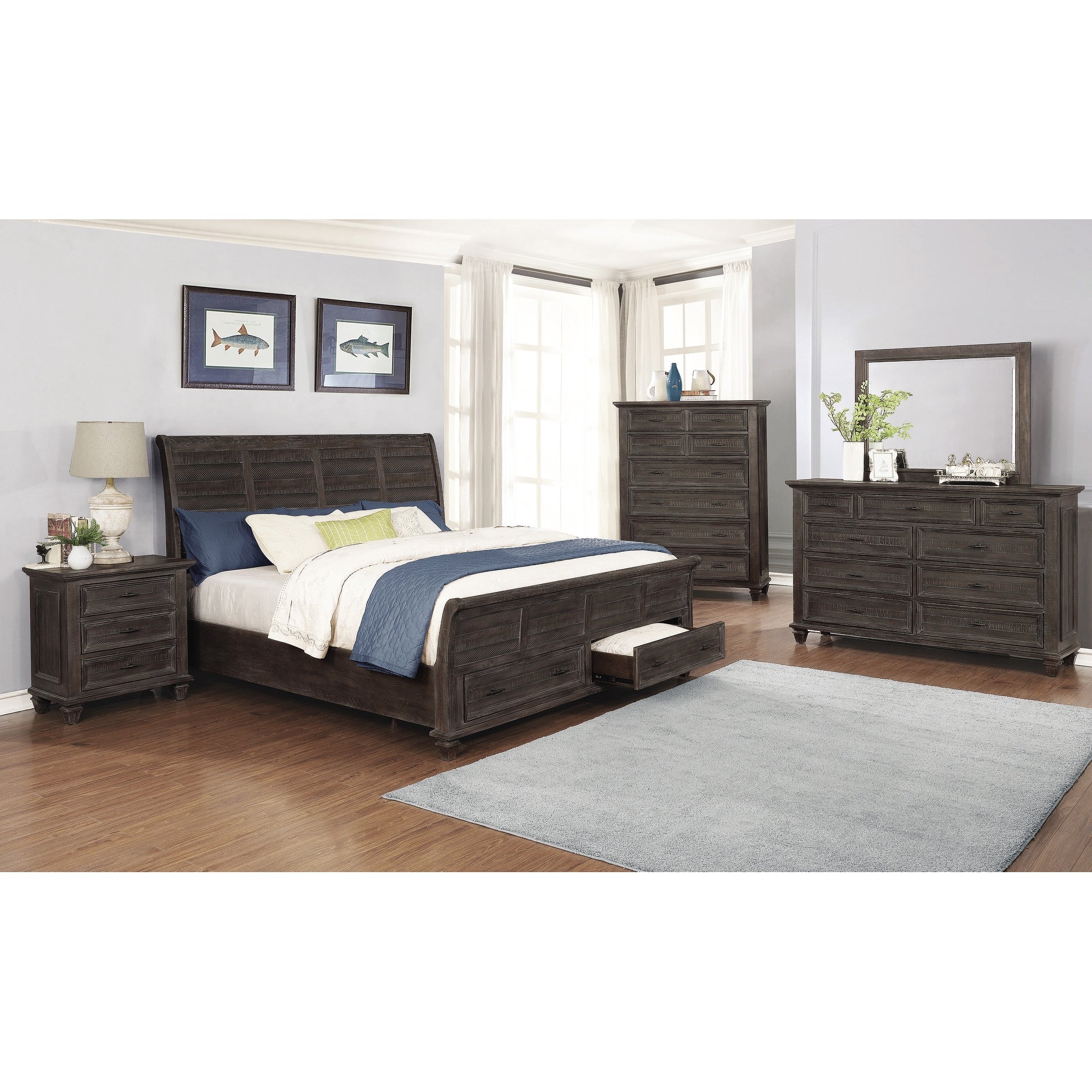 Minton Weathered Carbon 3-piece Storage Bedroom Set with Chest - - 35216444