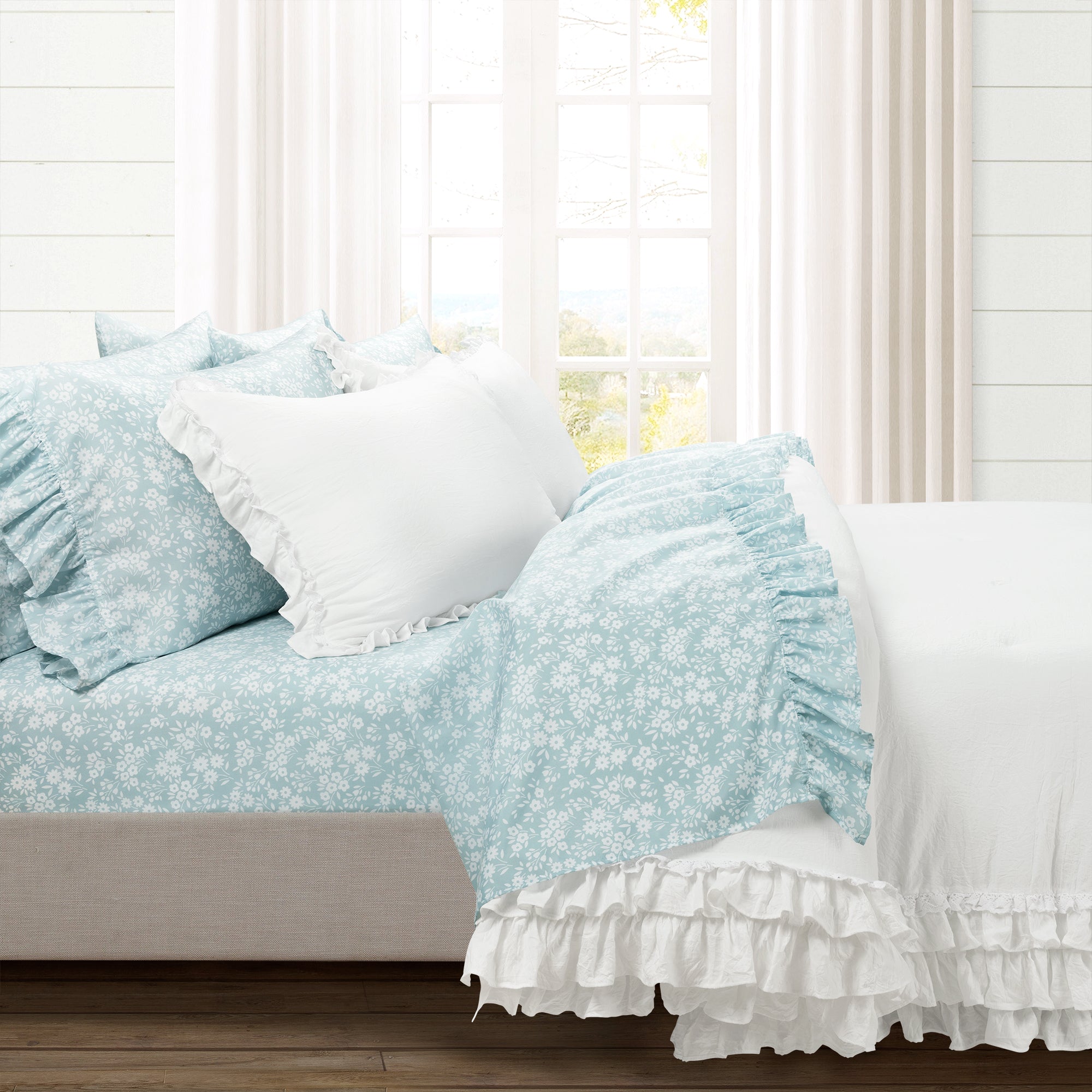 Bedding Bundle: Garden Of Flowers Ruffle Sheet Set + Ella Ruffle Lace Comforter Set