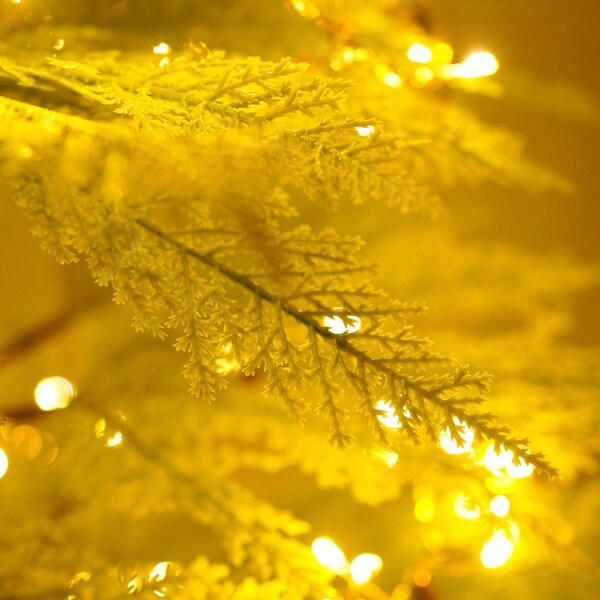 4.5' Glitter Bristle Mixed Hinged Christmas Tree with Red Berries，Pine Cones，and 200 Clear Lights