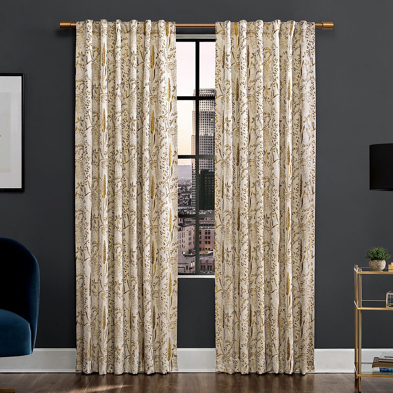 Scott Living Aubry Shimmering Floral 100% Blackout Back Tab 1-panel Window Curtain