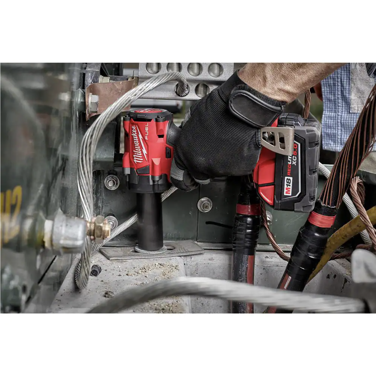 Milwaukee M18 FUEL Gen-2 18V Lithium-Ion Brushless Cordless 3/8 in. and 1/2 in. Compact Impact Wrench with Friction Ring(2-Tool)