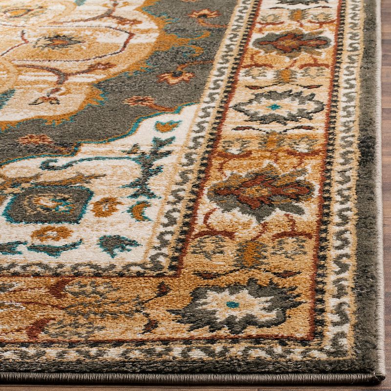 Safavieh Summit Evans Floral Rug