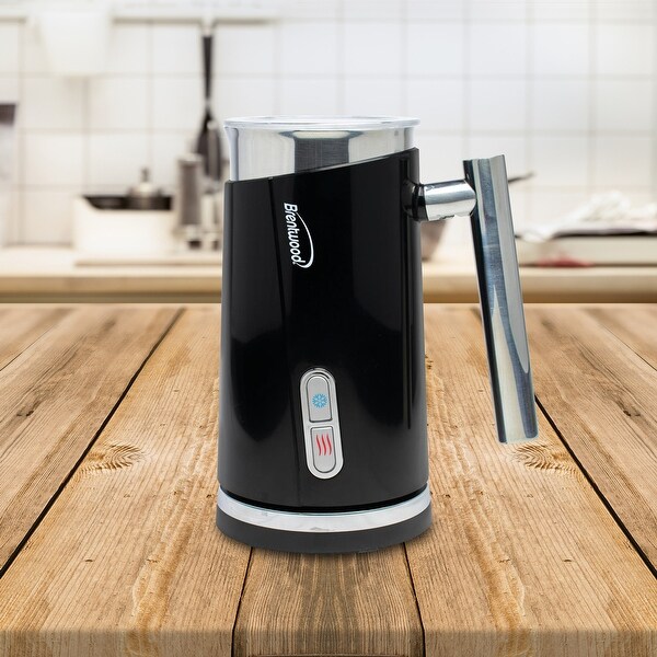 1.25 Cup Electric Milk Frother and Warmer in Onyx