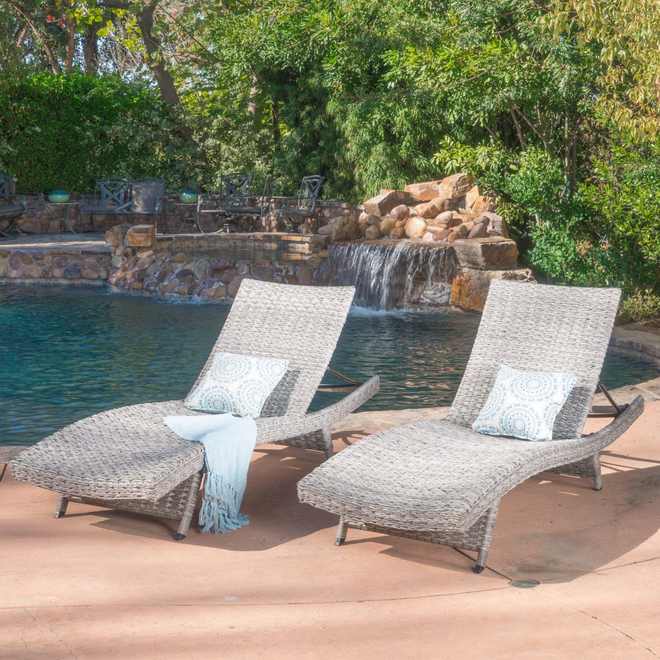 Isle Of Palms Outdoor Grey Wicker Adjustable Back Chaise Lounges