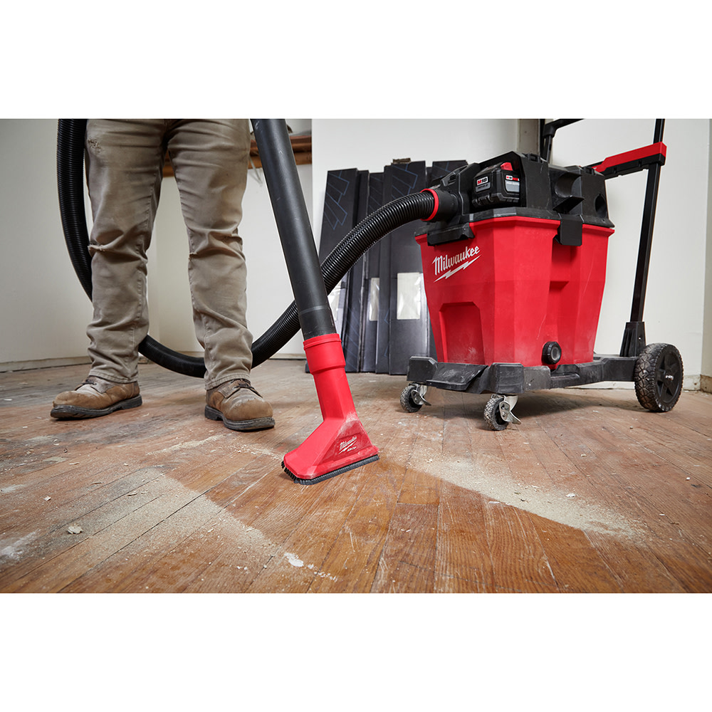 Milwaukee AIR-TIP™ 2 1/2 Rocking Utility Nozzle with Brushes