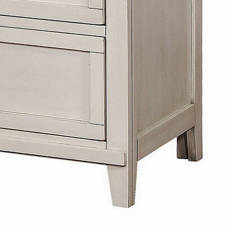 Chest with 4 Drawers and Metal Pulls， Antique White