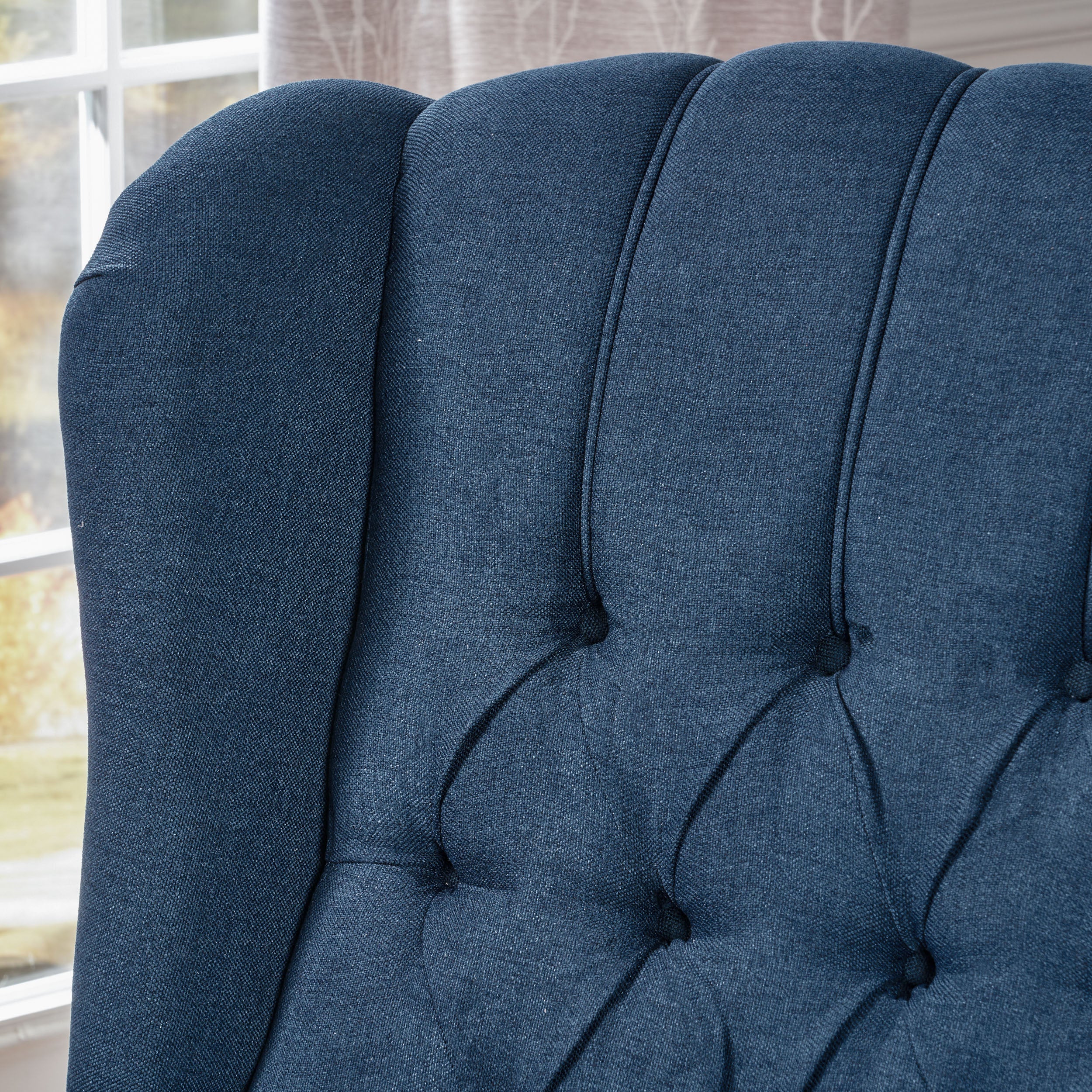 Elizabeth Tufted Back Recliner