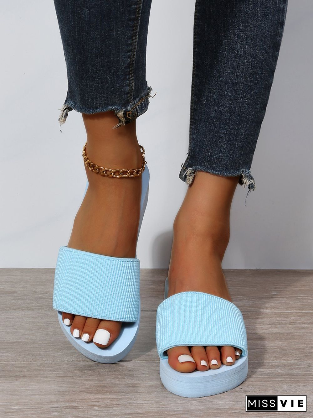 Stretch Upper Casual Wedge Slippers