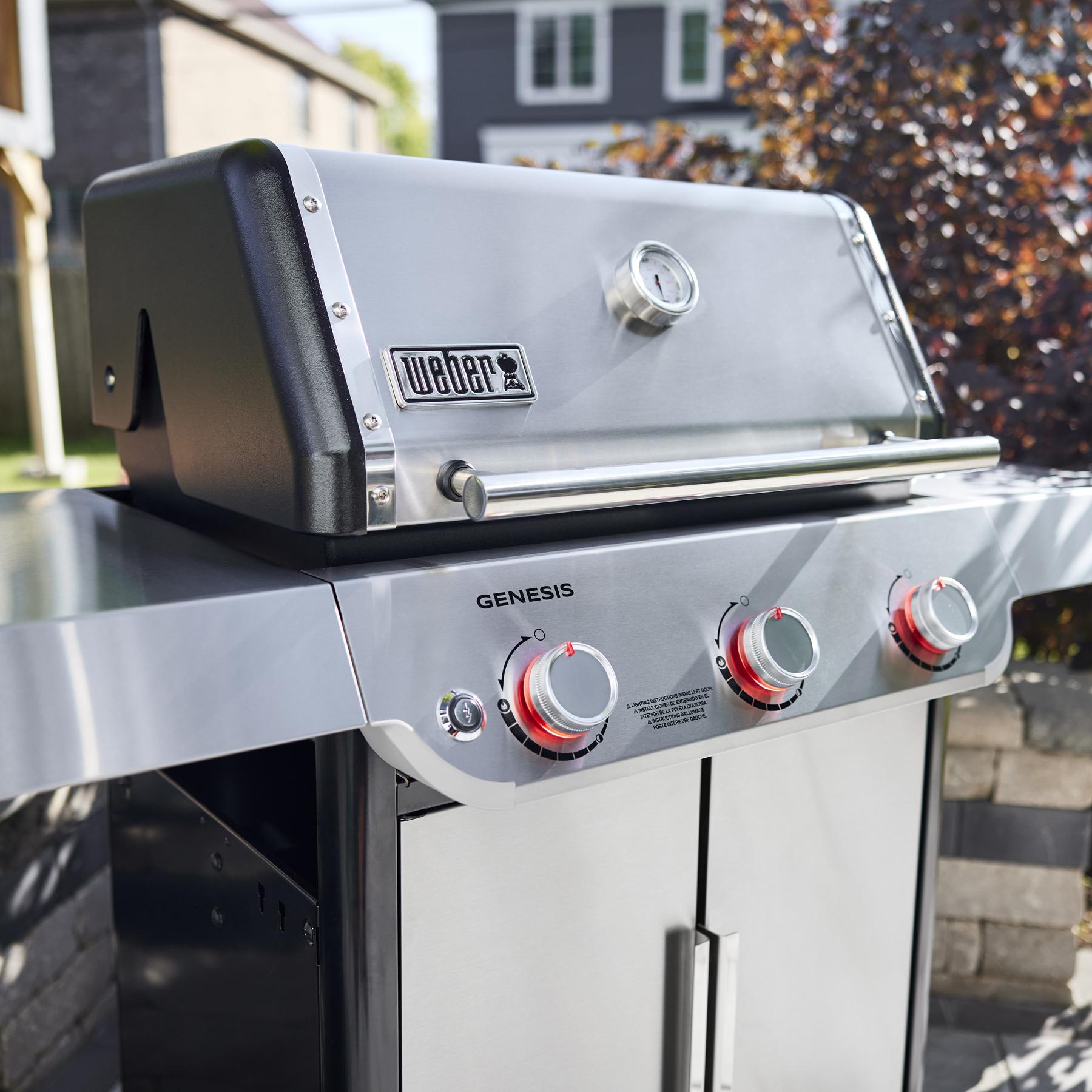 Weber 1500568 Genesis S-315 Gas Grill (Liquid Propane) - Stainless Steel