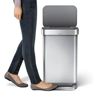 simplehuman 45 l Liner Rim Rectangular Step Trash Can Brushed Stainless Steel with Grey Plastic Lid CW2080