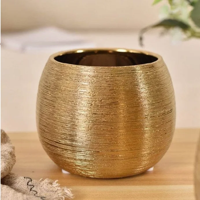 Luxury Design Glossy Metal Planter Home Indoor Outdoor Garden Usage  Metal Planter Made in India