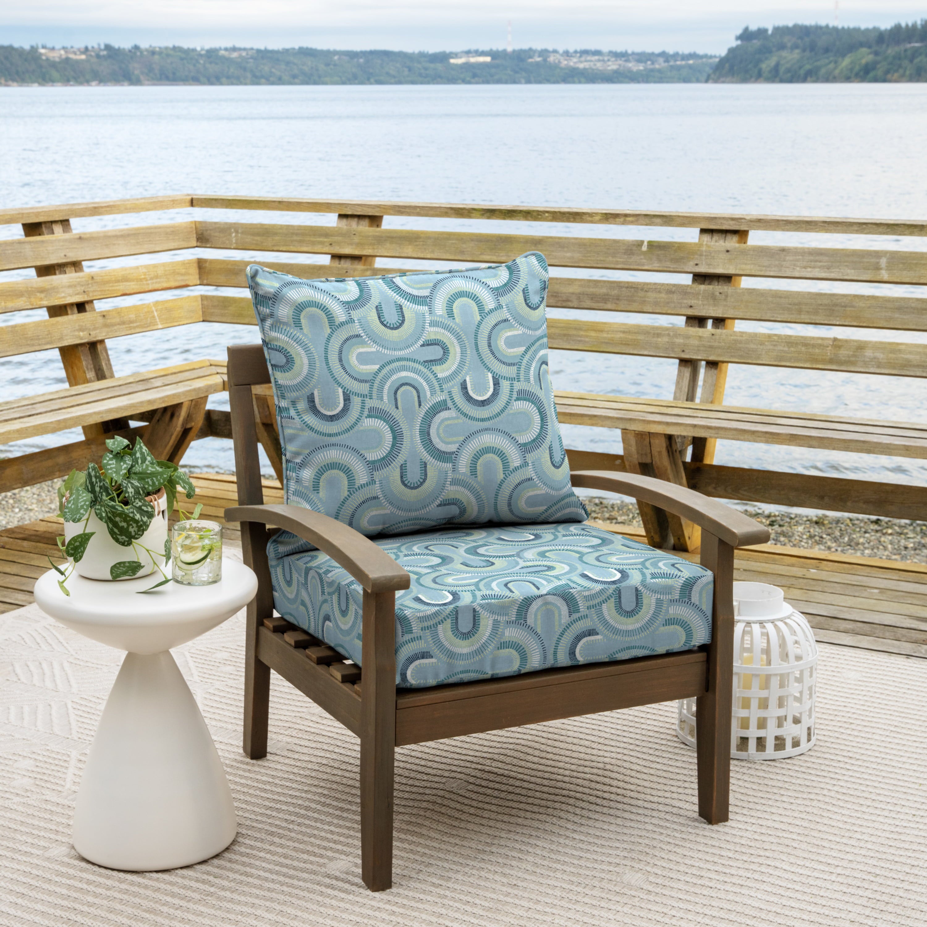 Arden Selections Outdoor Deep Seating Cushion Set 24 x 24， Coastal Blue Geometric