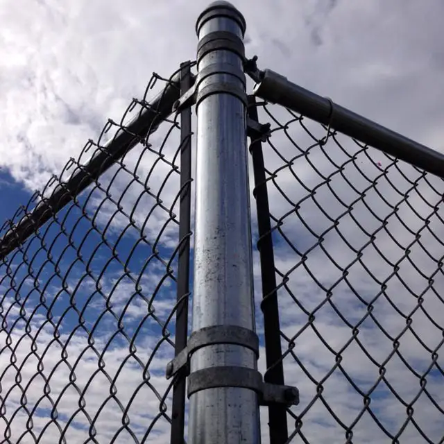 Direct Factory Supplies 5ft Height Galvanized Residential Steel Chain Link Fencing With Post.