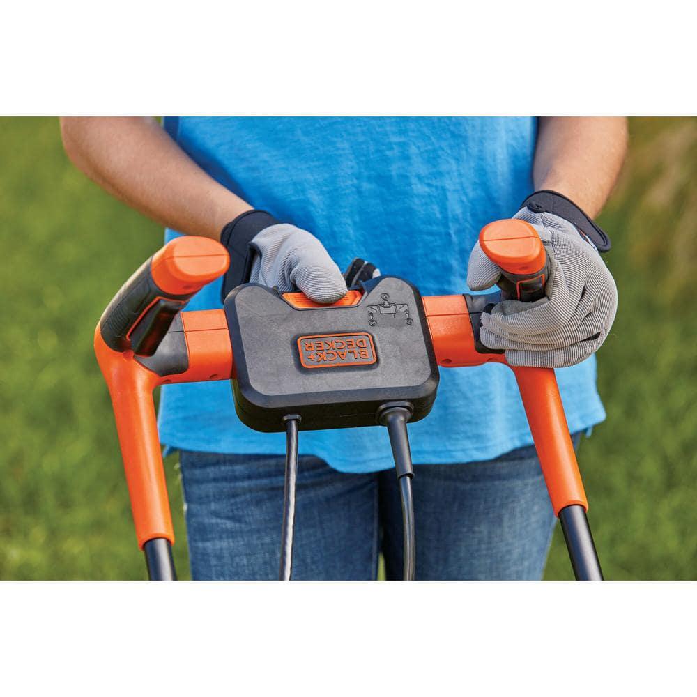 BLACKDECKER 15 in 10 AMP Corded Electric Walk Behind Push Lawn Mower