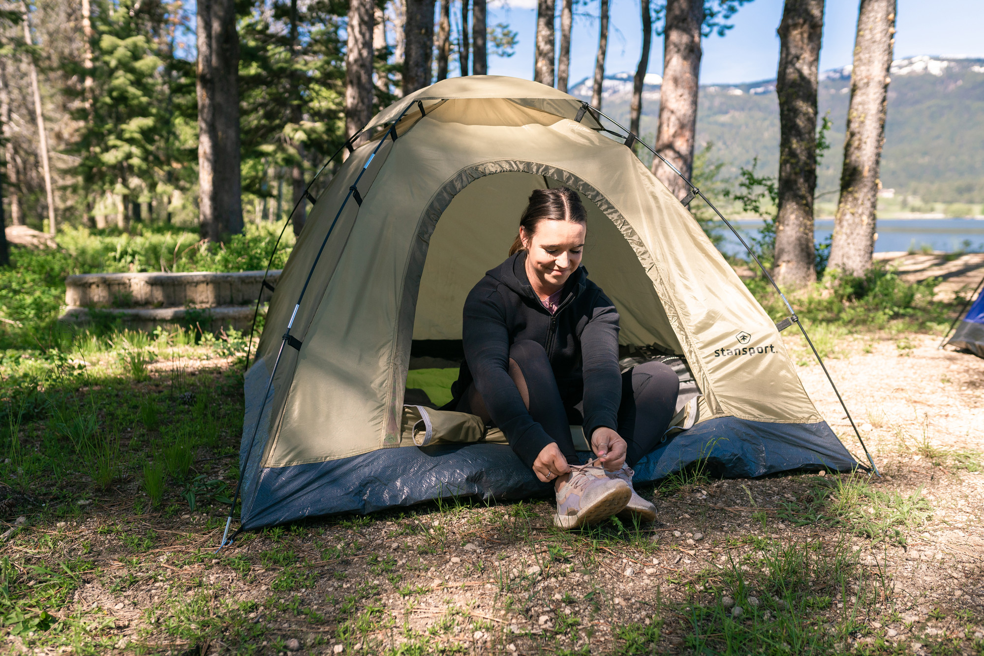 Stansport Hunter Buddy 2-Person Tent - Forest/Tan