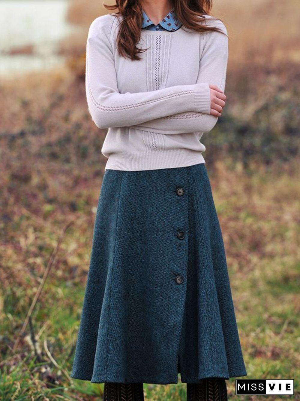 Plain Vintage Buttoned Skirt