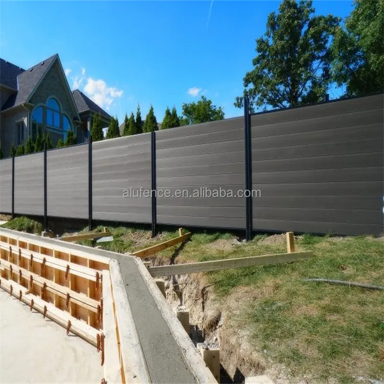 Modern Design Customized Outdoor Metal Fence Panels Privacy Fence Aluminum DIY Privacy Slat Fences Screens Panels