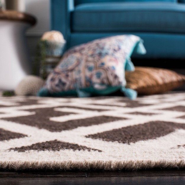 Tangier Dhurry Rug Safavieh