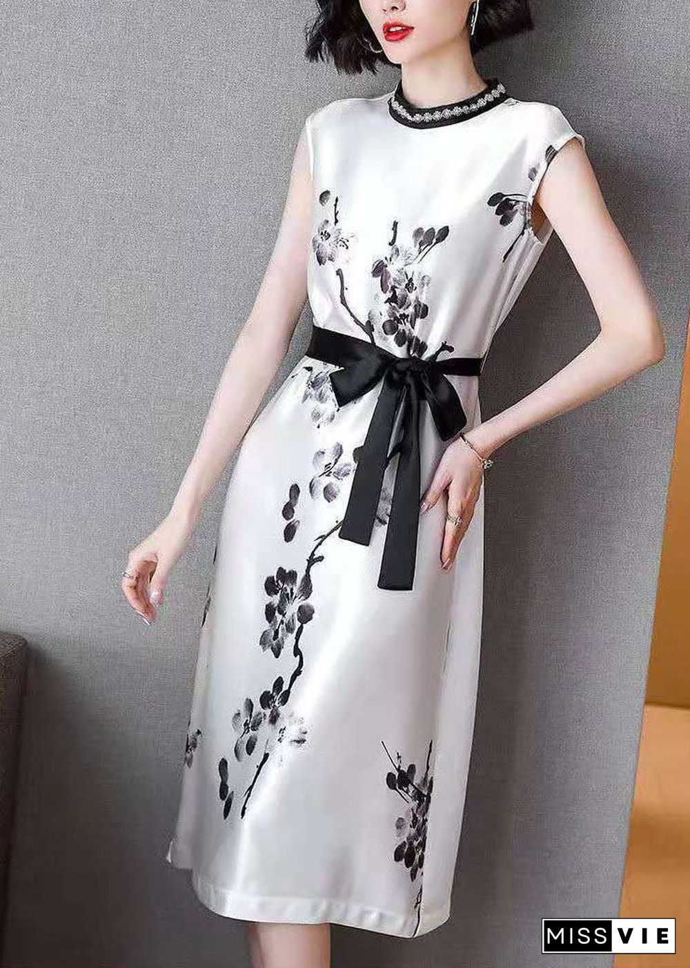 Women White Cinched Ink Print Silk Dresses Sleeveless